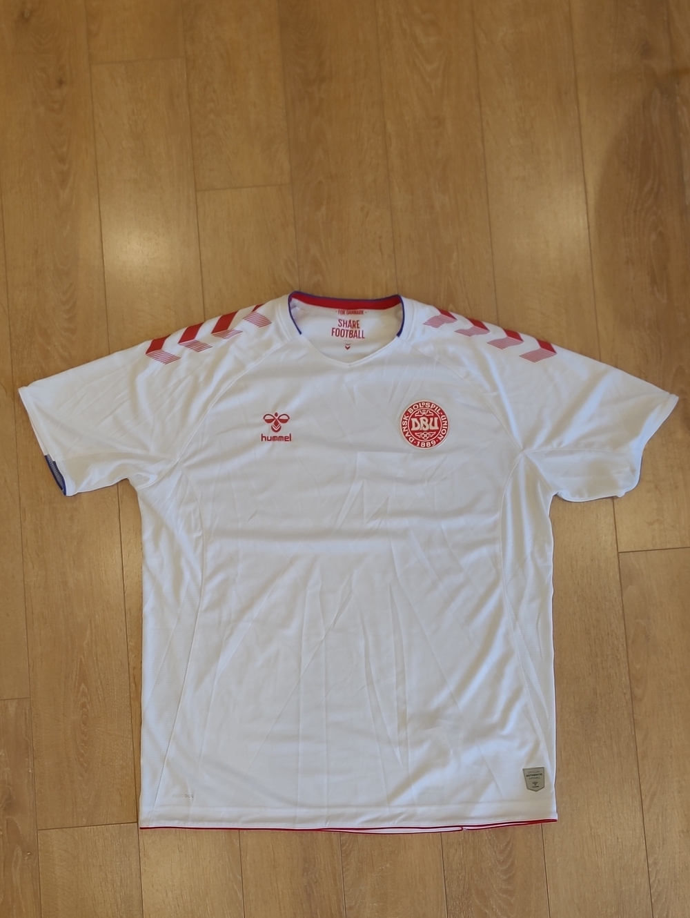 2018–2019 Denmark National Team Away Hummel White Football Jersey